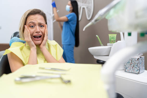 Best Emergency Tooth Extraction in Lakeview, NY